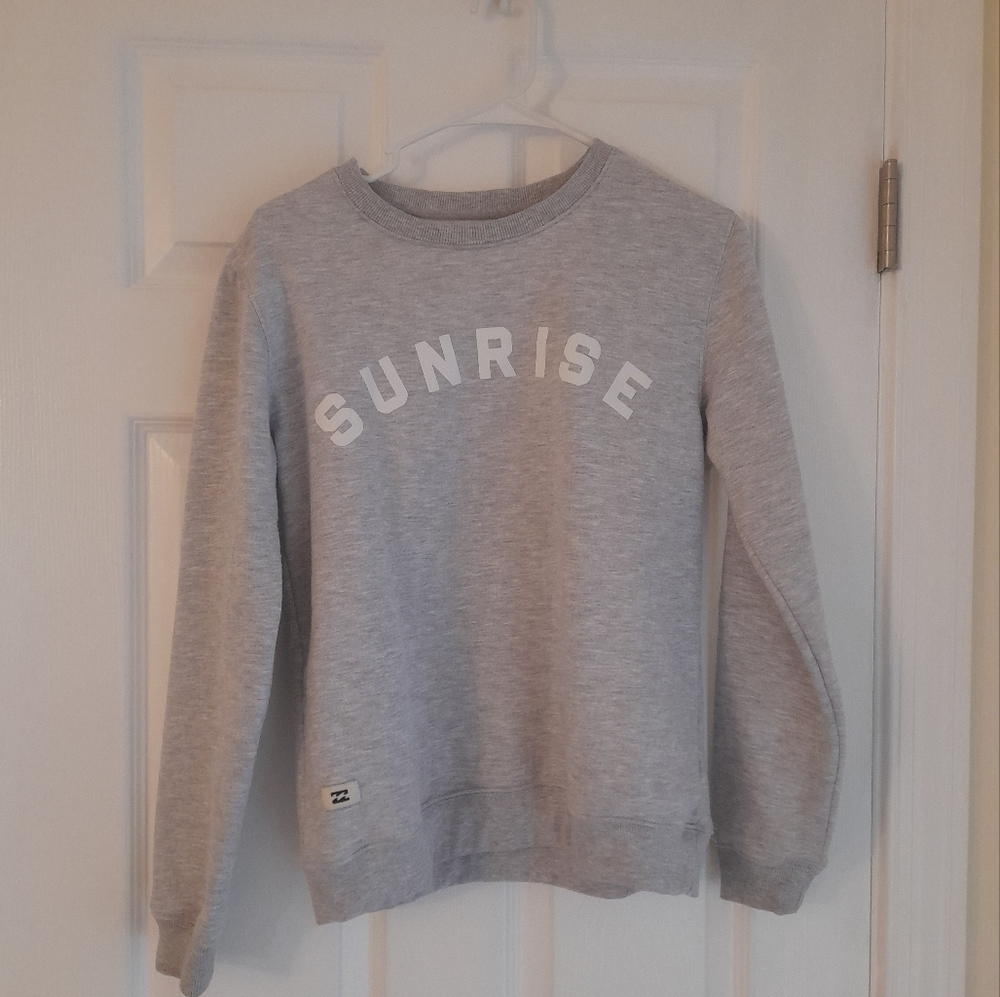 Billabong sweater